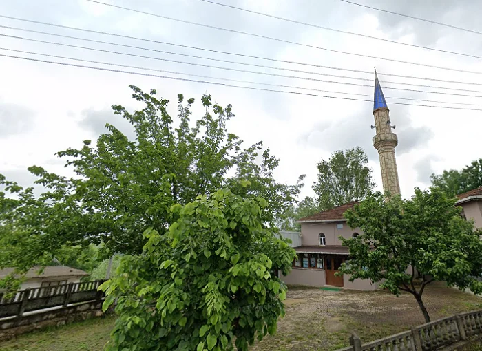 Sarıahmetler Cami